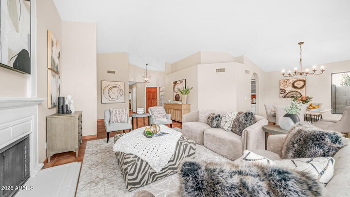 Property Photo:  76 E Calle De Arcos --  AZ 85284 