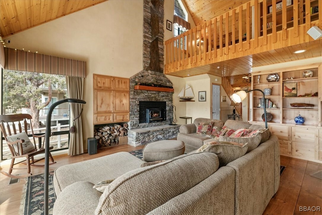Property Photo:  42443 Bear Loop  CA 92314 