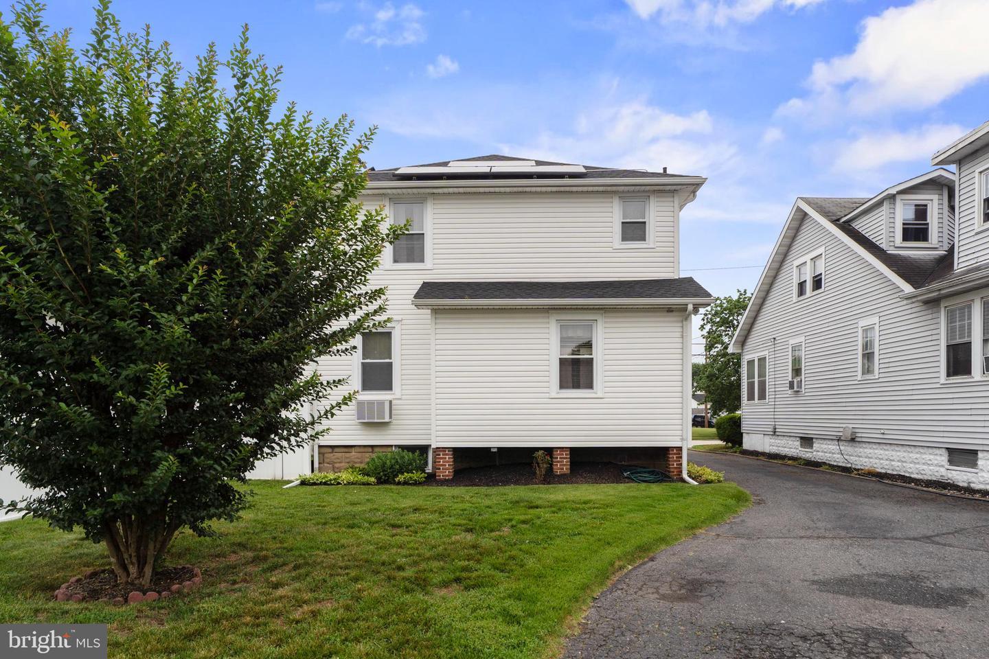 Property Photo: 8 Illinois NJ 08016