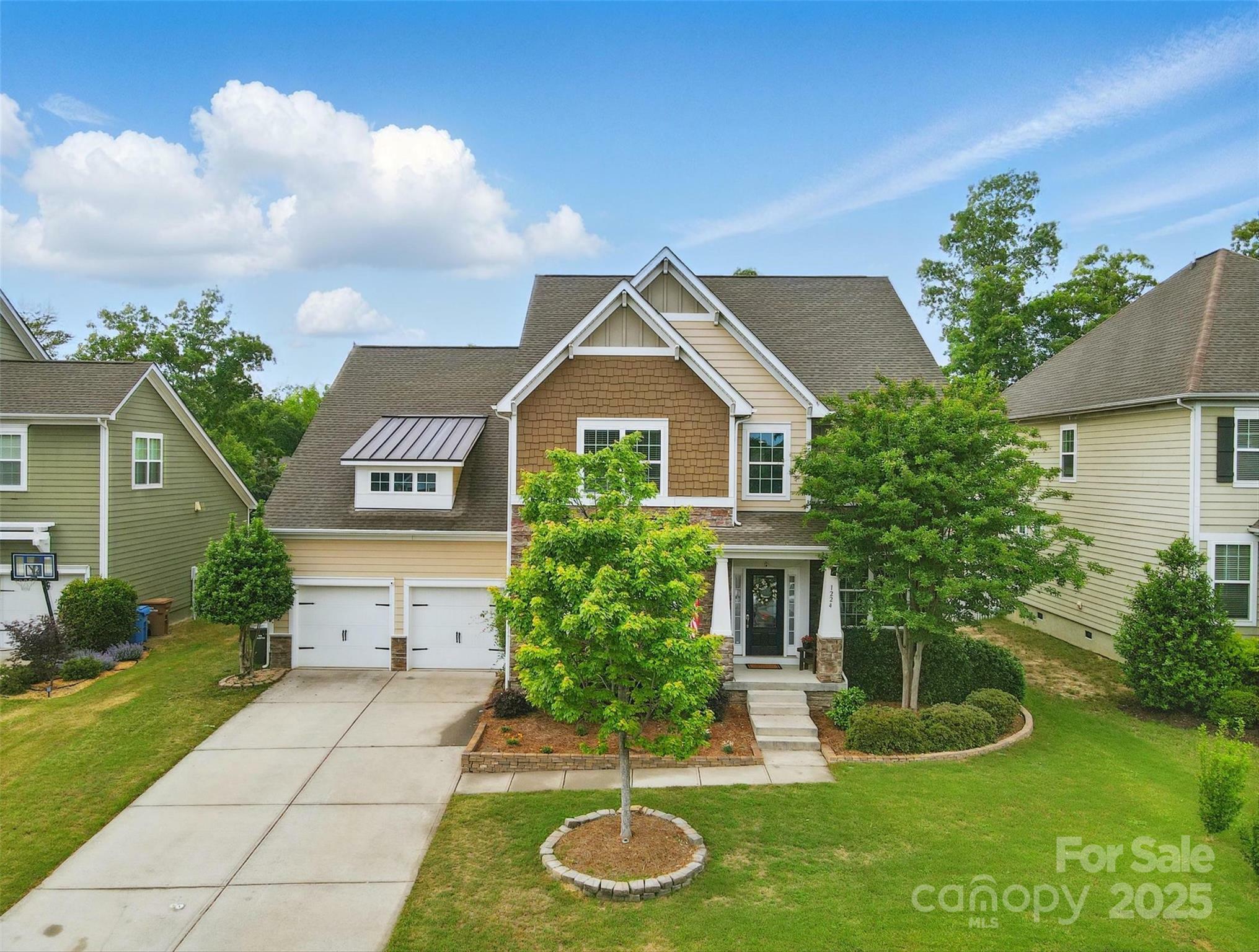 Property Photo: 1224 Screech Owl Road NC 28173