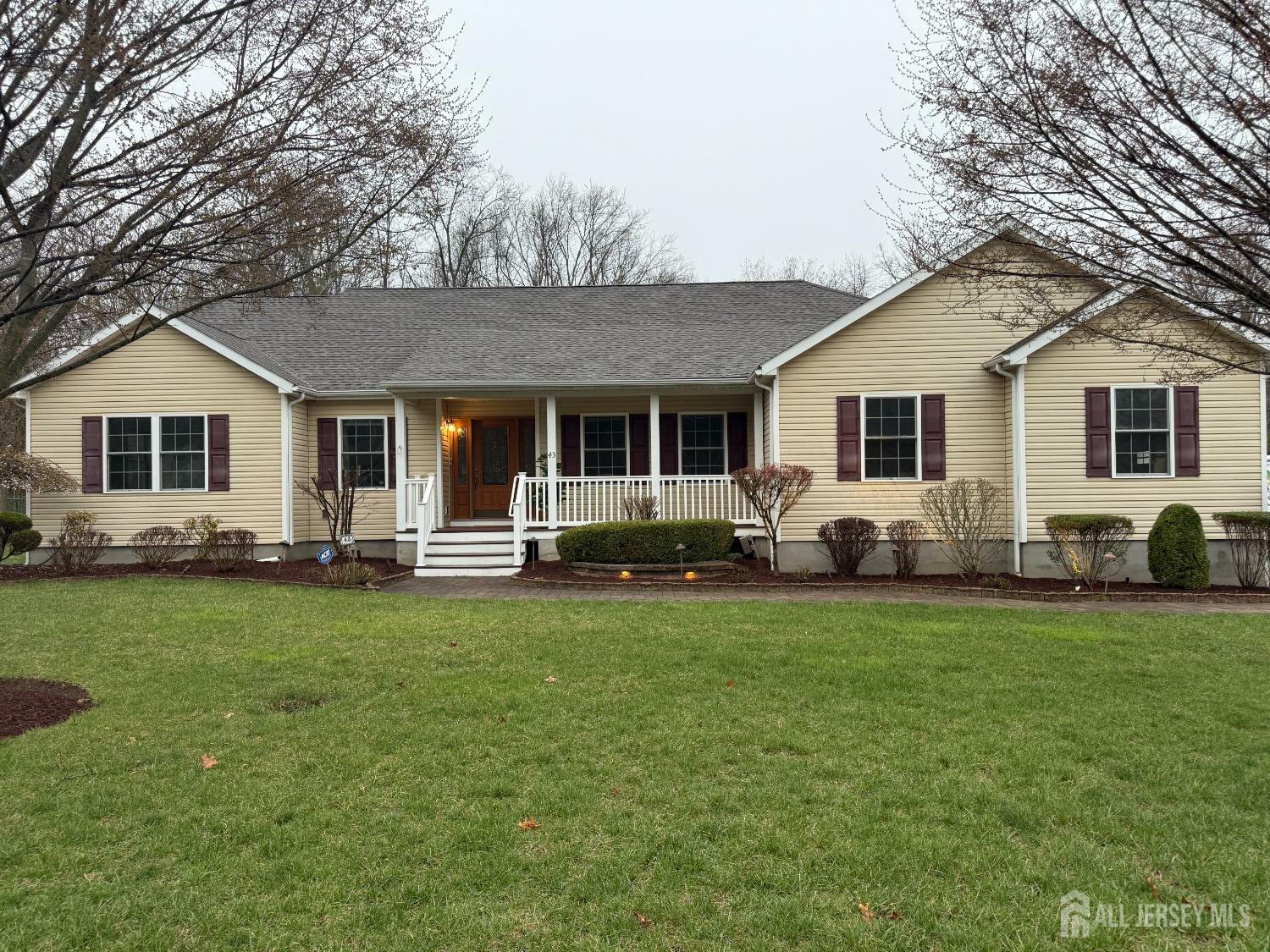 43 Lake Avenue  Helmetta NJ 08828 photo