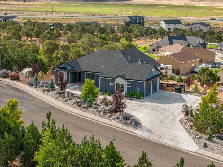 2753 W Eagle Ridge Loop S  Cedar City UT 84720 photo
