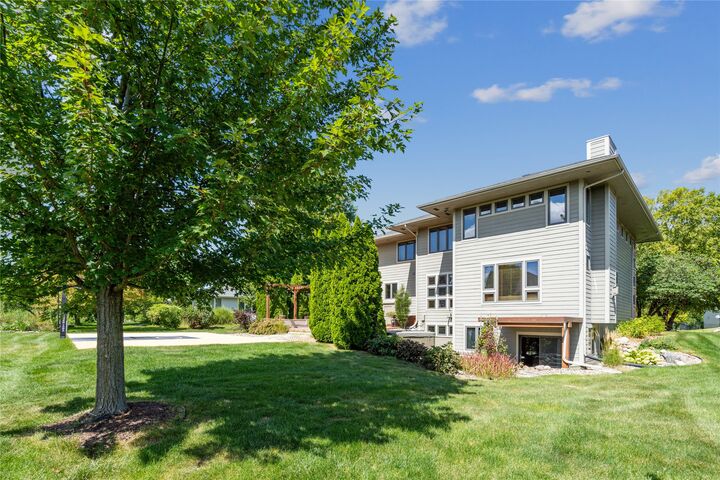 Property Photo: 9524 Wickham Drive IA 50131