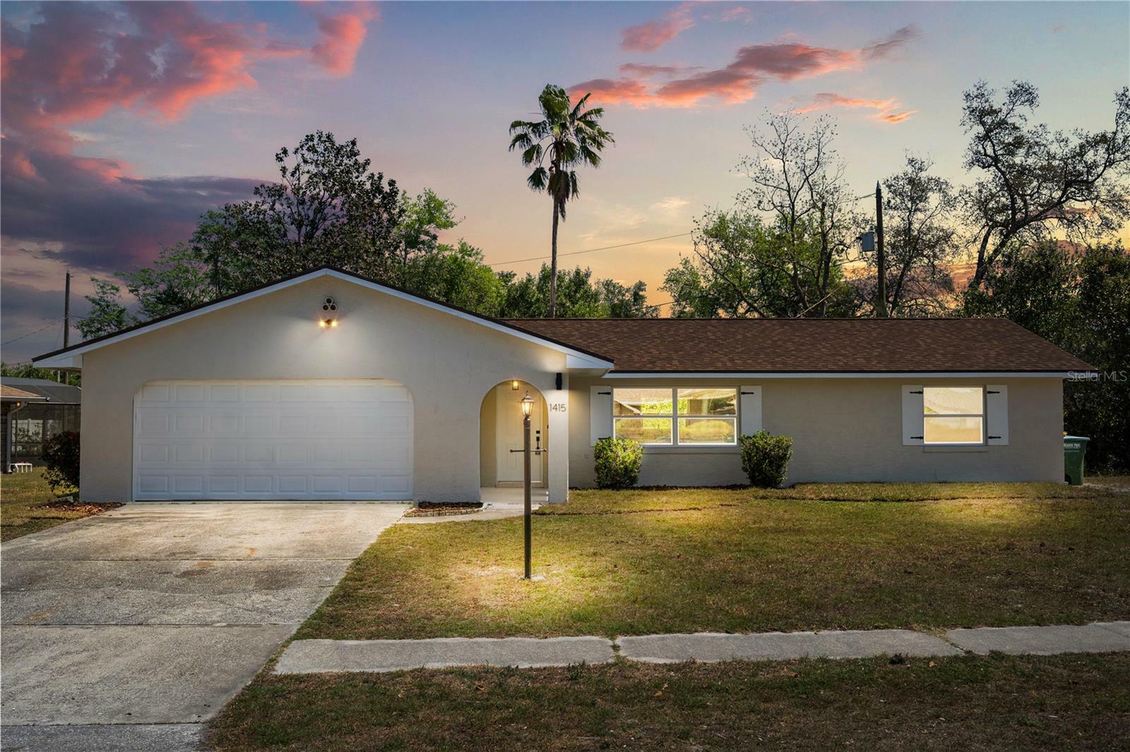 Property Photo: 1415 S Baton Drive FL 32725