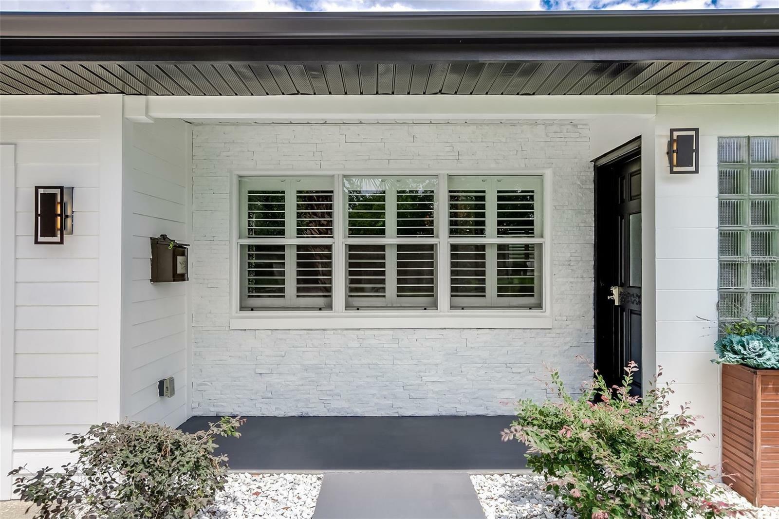 Property Photo: 532 Darcey Drive FL 32792
