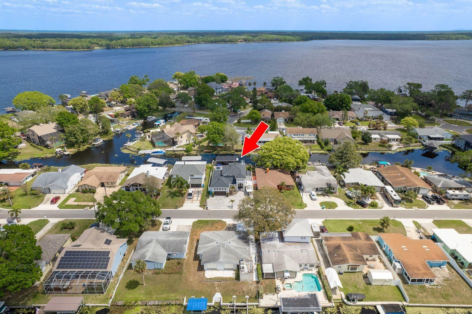 Property Photo:  182 E Canal Drive  FL 34684 