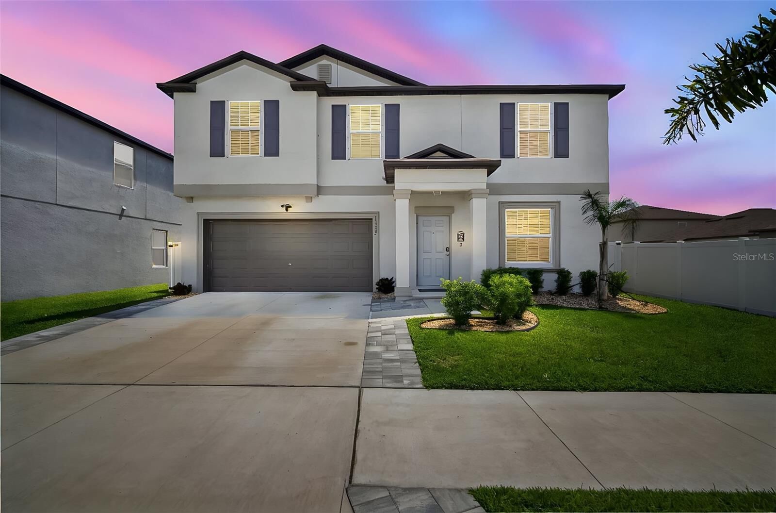 Property Photo: 13227 Great Plains Drive FL 33579