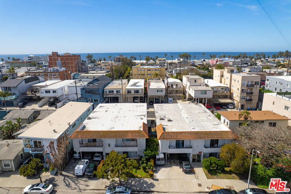 Property Photo: 1921 Canal Street CA 90291
