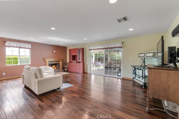 Property Photo:  10029 Laramie Avenue  CA 91311 