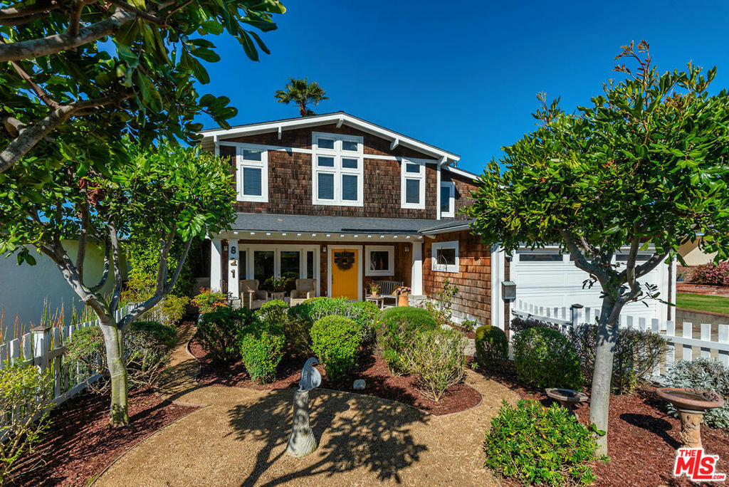 Property Photo: 821 Hillcrest Street CA 90245
