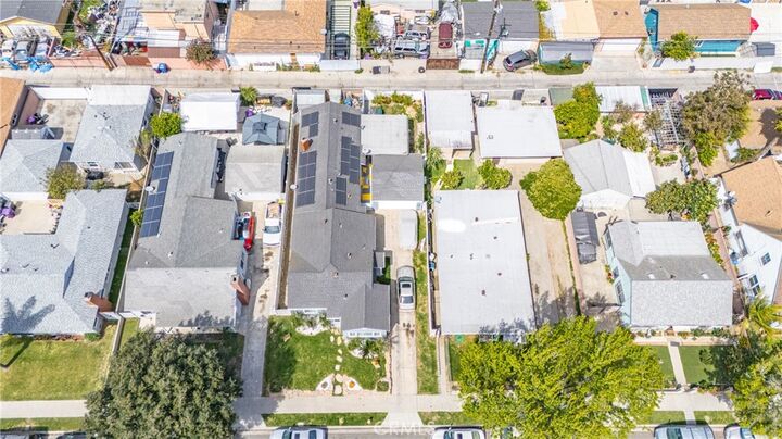 Property Photo: 239 E 68th Way CA 90805