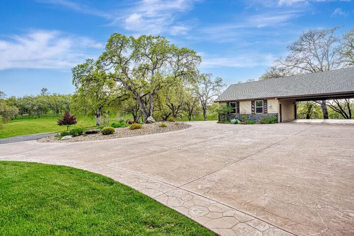 Property Photo:  14651 Highway 124  CA 95669 