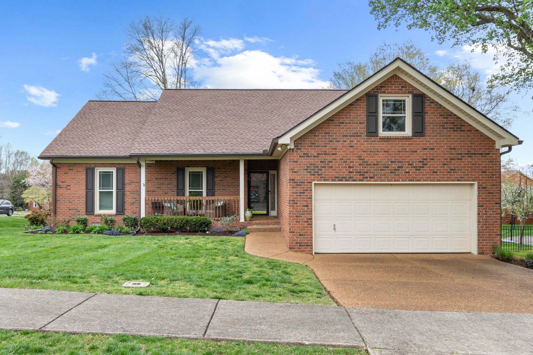 Property Photo: 137 Cavalry Dr TN 37064