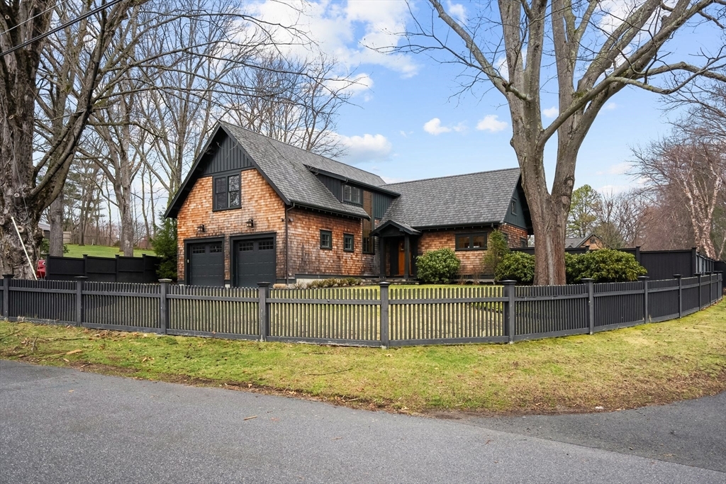 Property Photo: 32 Standish Cir MA 02481