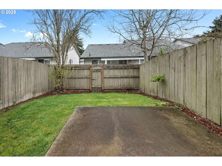 Property Photo: 5333 NE 83rd Pl WA 98662