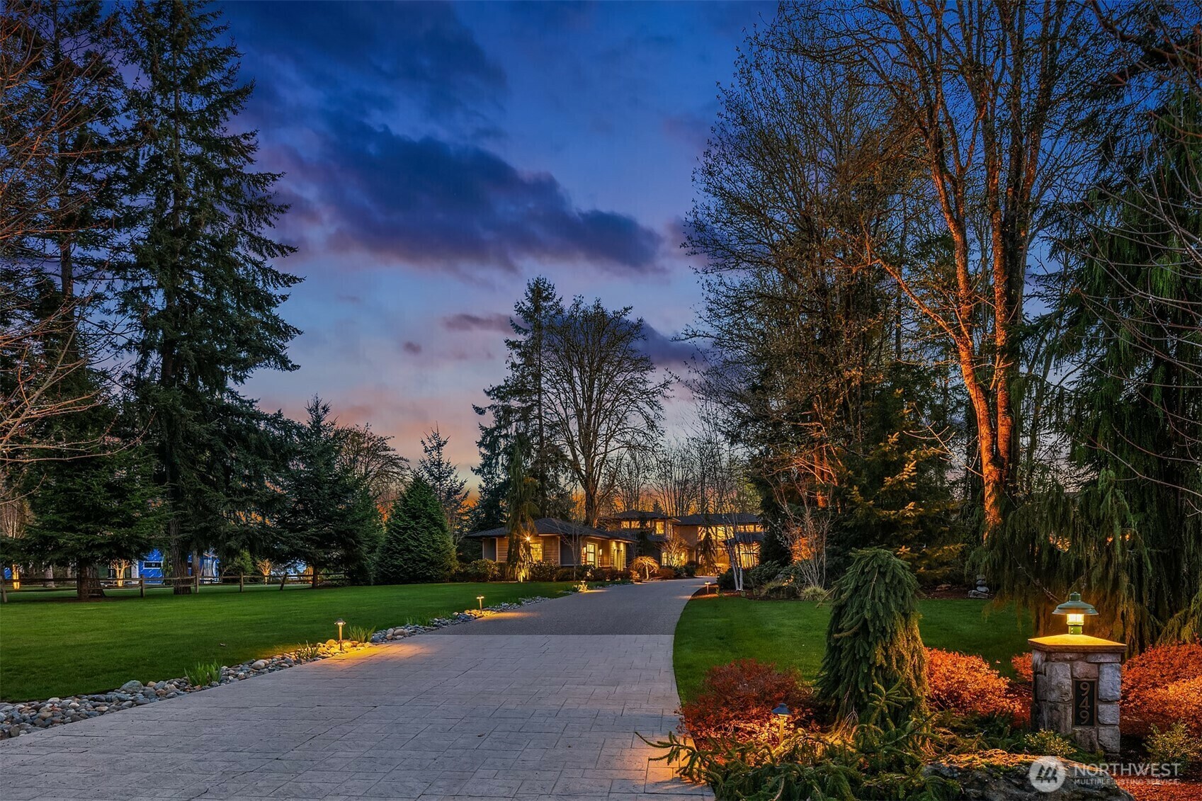Property Photo: 949 7th Court WA 98333