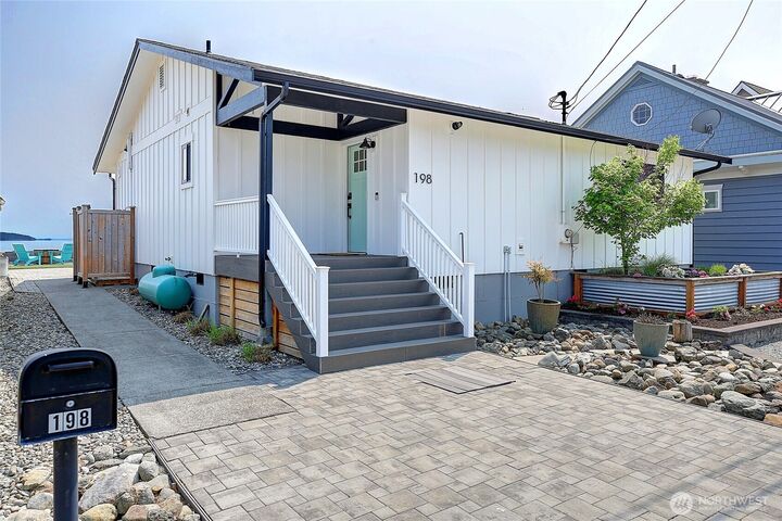 Property Photo:  198  Driftwood Shores Road  WA 98282 