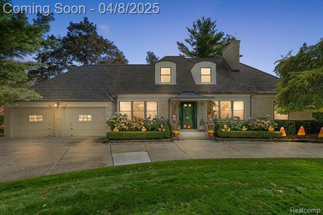 331 Crescent Drive  Dearborn MI 48124 photo