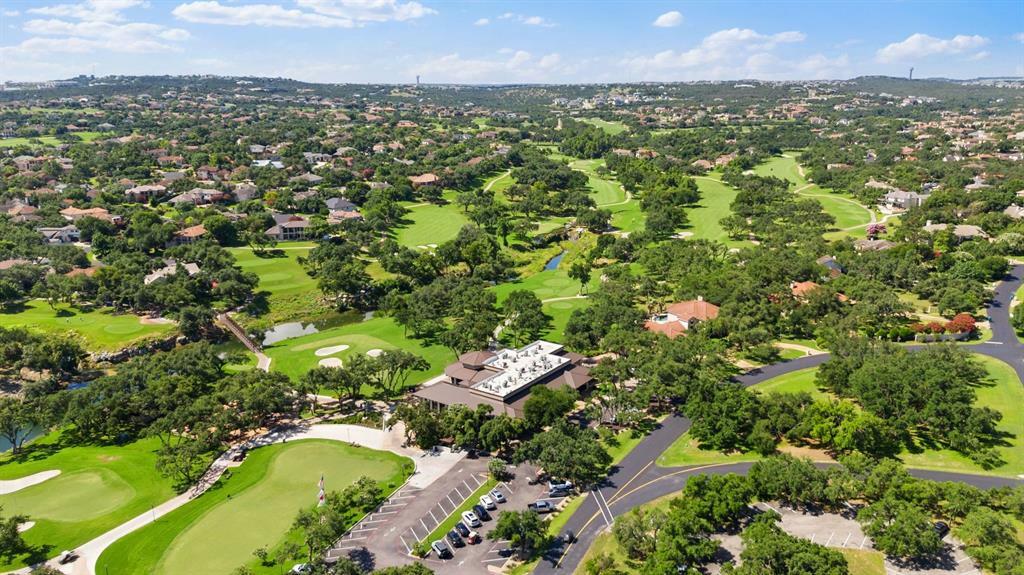 Property Photo: 16 Tournament Way 19 TX 78738