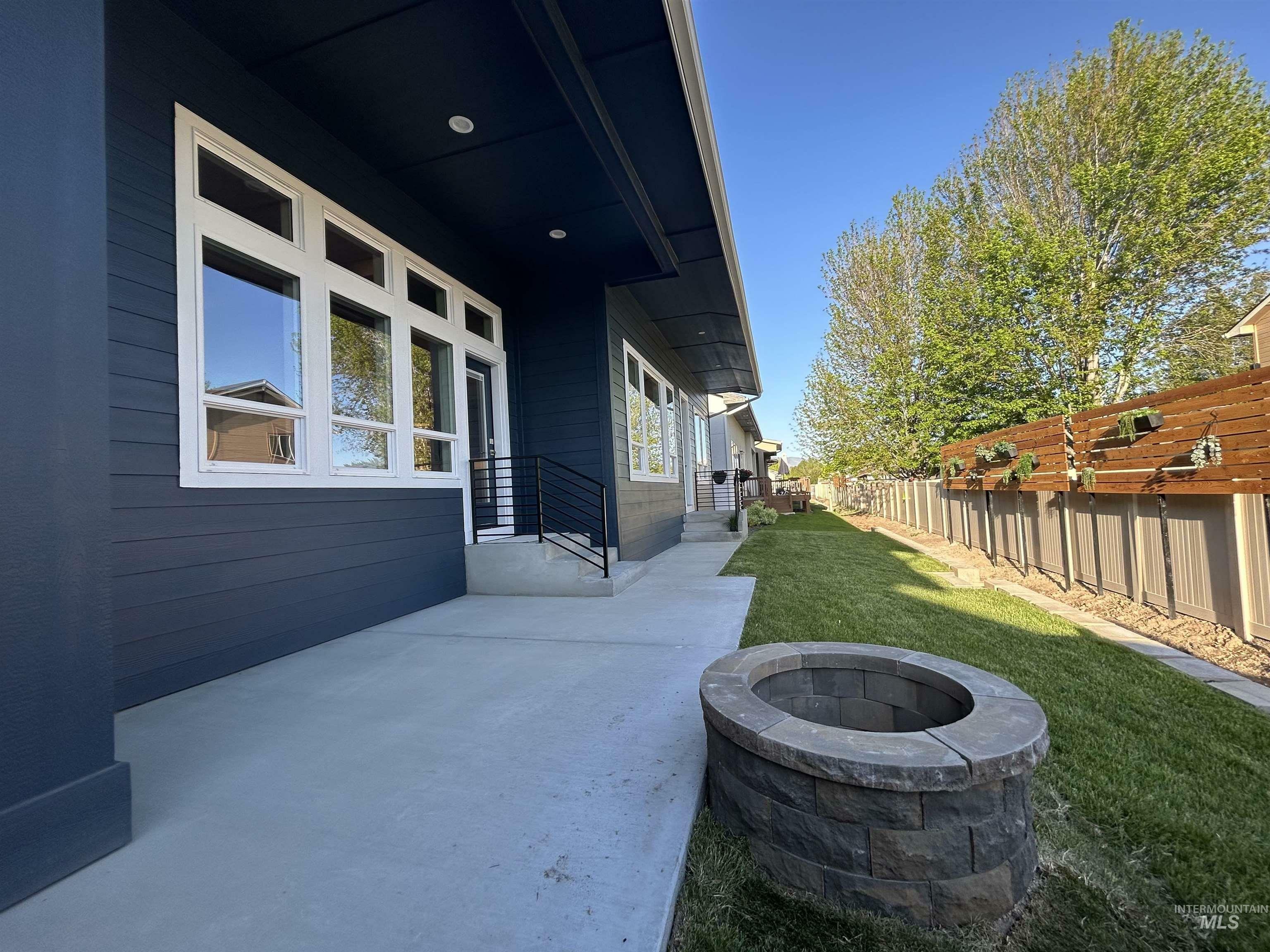 Property Photo: 1819 E Jade Creek Lane ID 83616