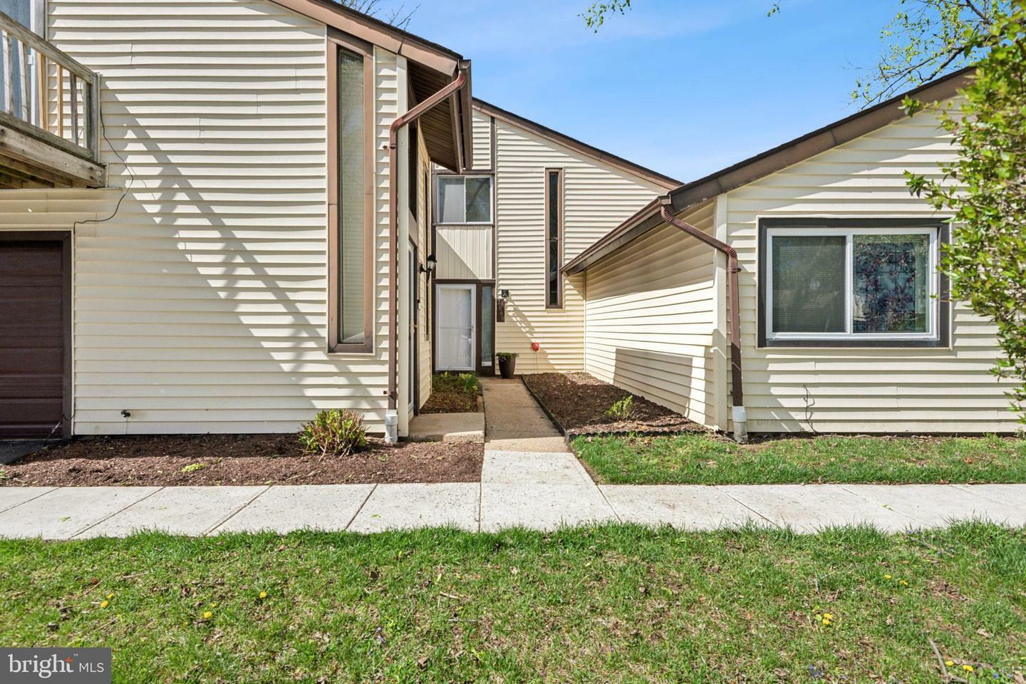 2060 Friendly Place  Crofton MD 21114 photo