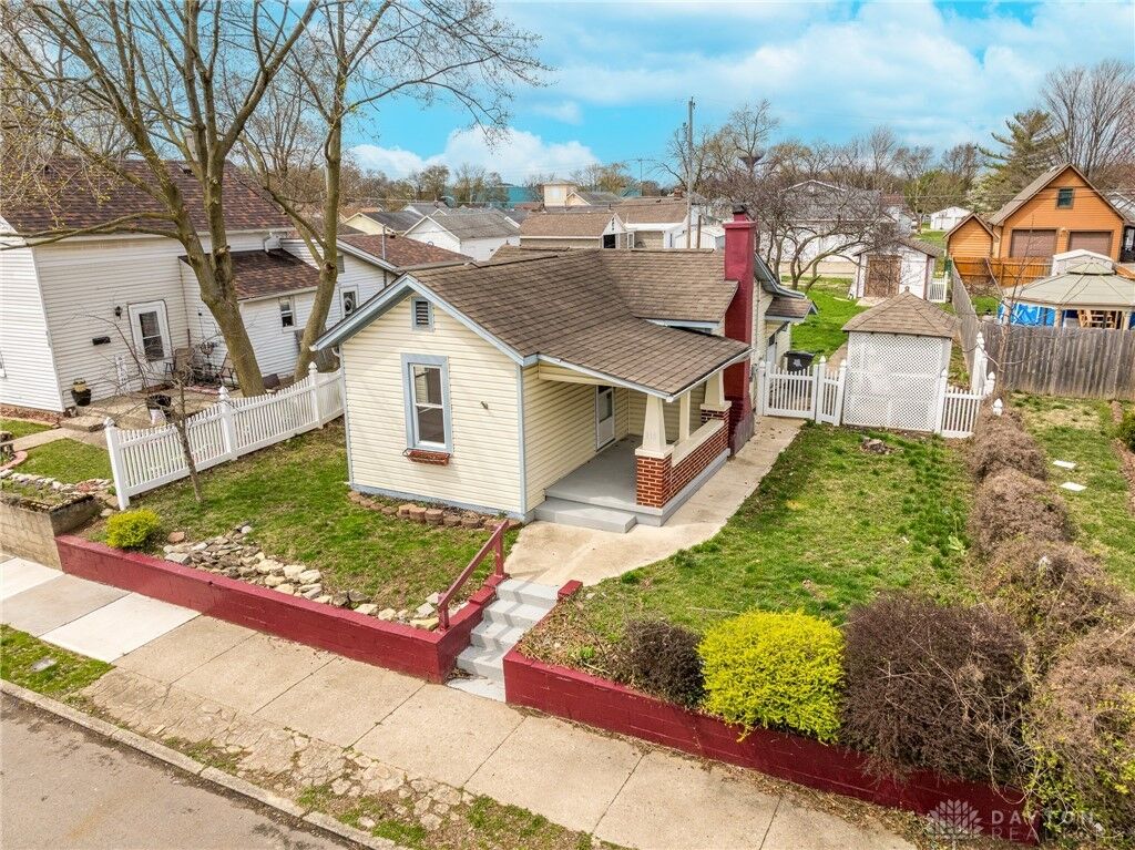 Property Photo: 216 Morehead Street OH 45373