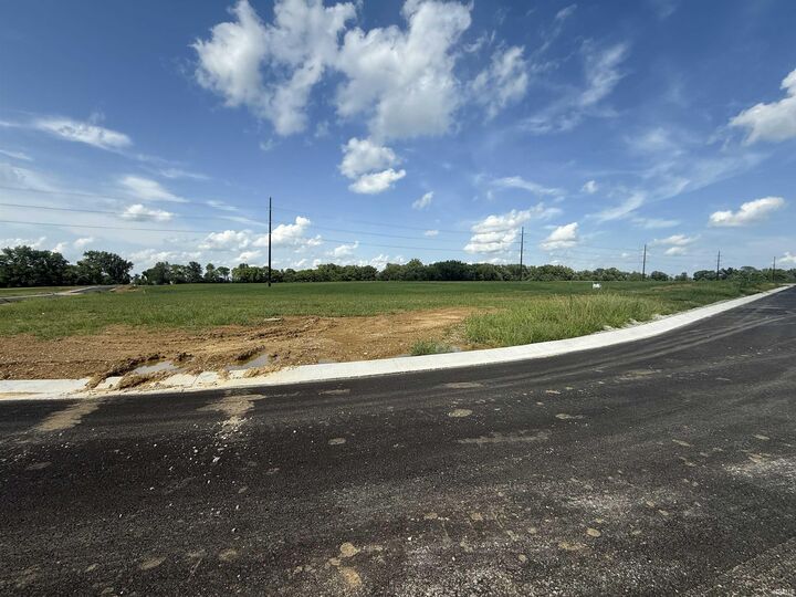 Property Photo:  1214 Saddlebrooke Circle  IN 47610 