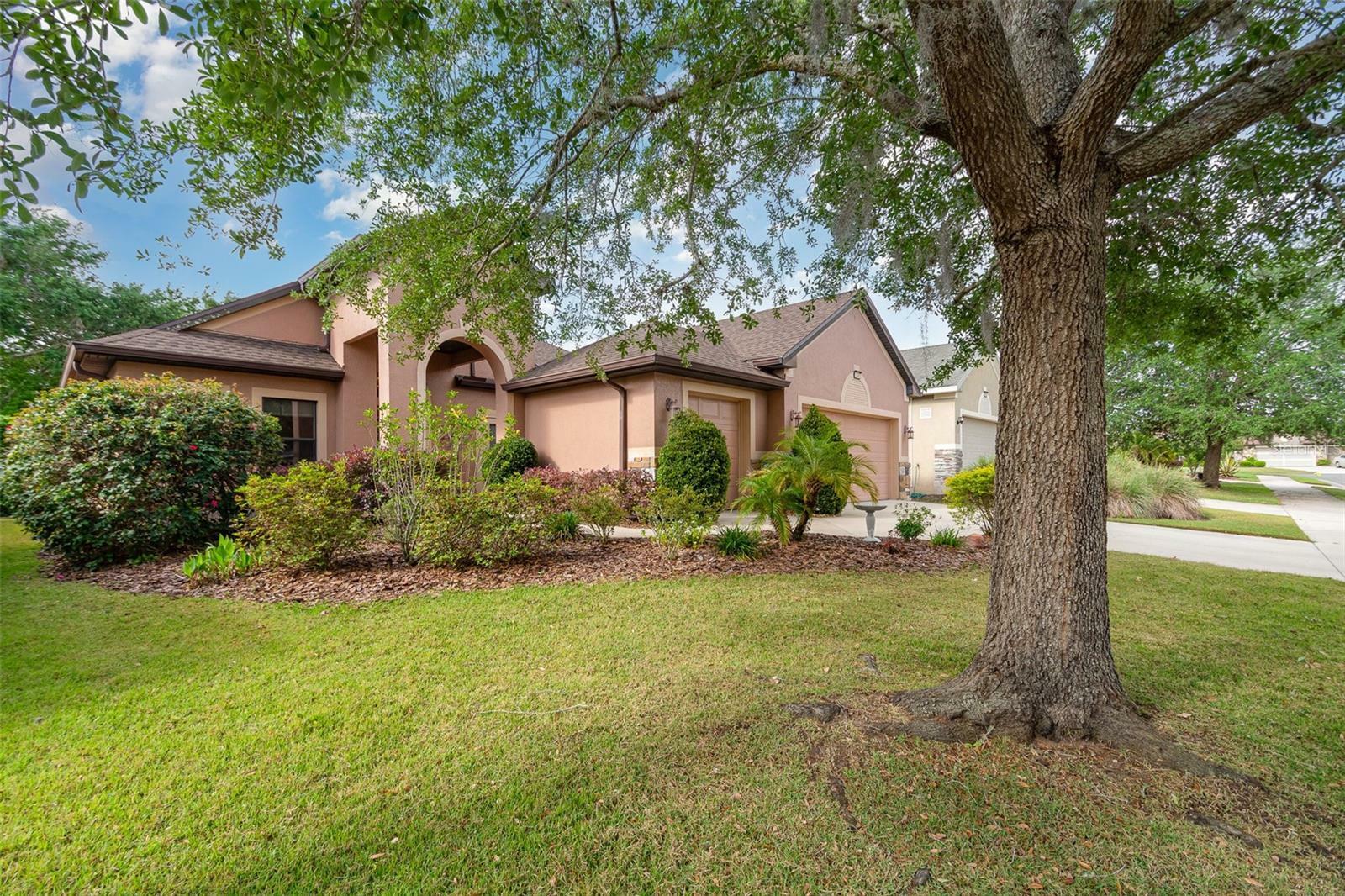 Property Photo: 3048 New Haven Place FL 32757