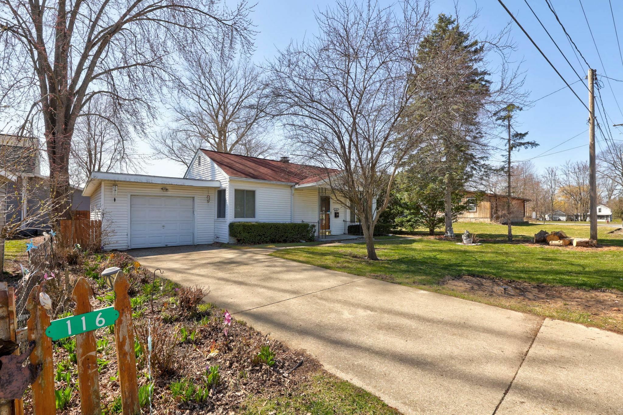 Property Photo: 116 Vine Street MI 48655