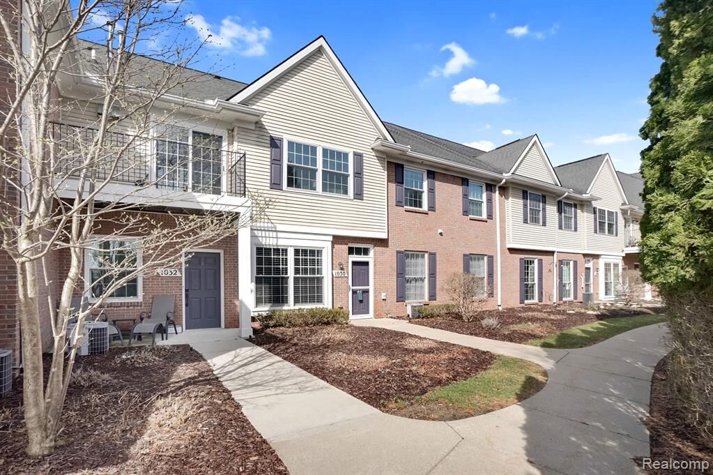 Property Photo: 1030 Shiawassee Circle MI 48843 4509