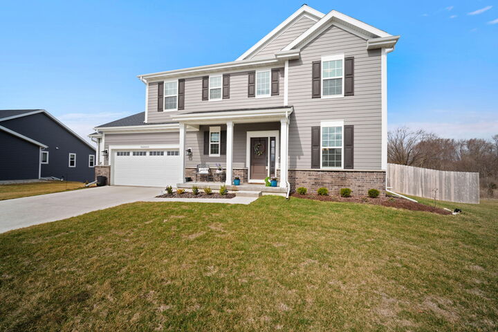 W242n5657 Peppertree Dr  Sussex WI 53089 photo