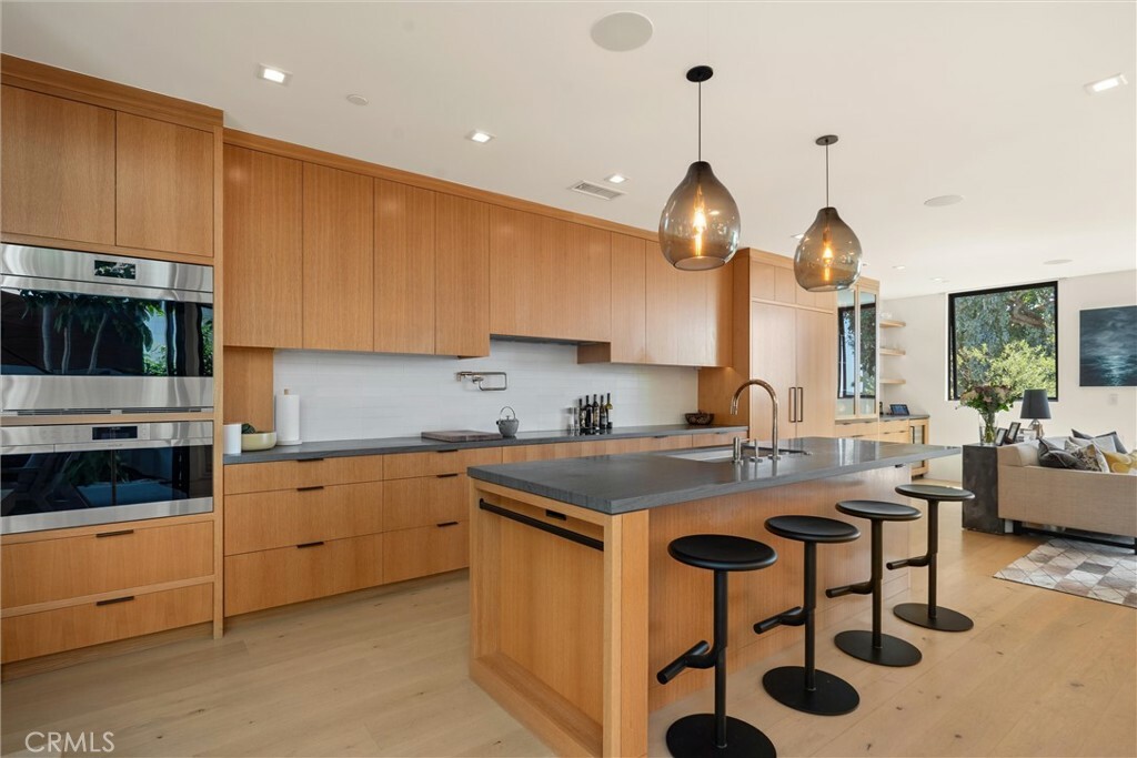 Property Photo: 2015 Monterey Boulevard CA 90254