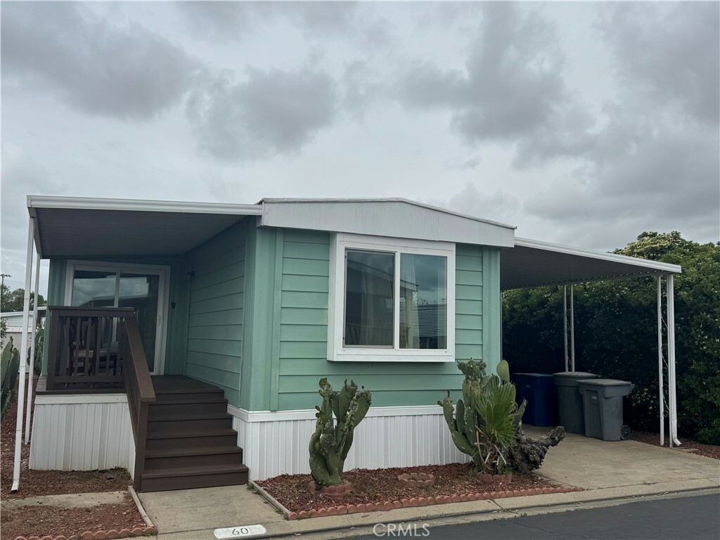 Property Photo:  2240 Golden Oak Lane 60  CA 95341 