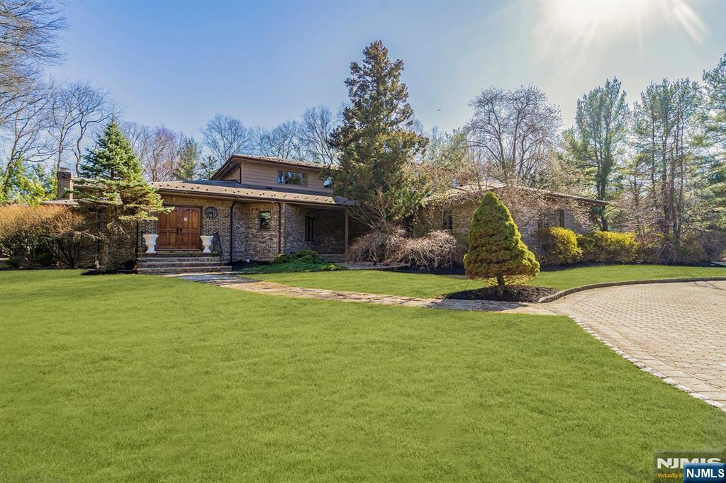 Property Photo: 23 Trotters Lane NJ 07430