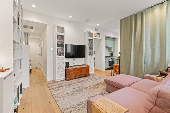 Property Photo: 132 Terrace St 6 MA 02120