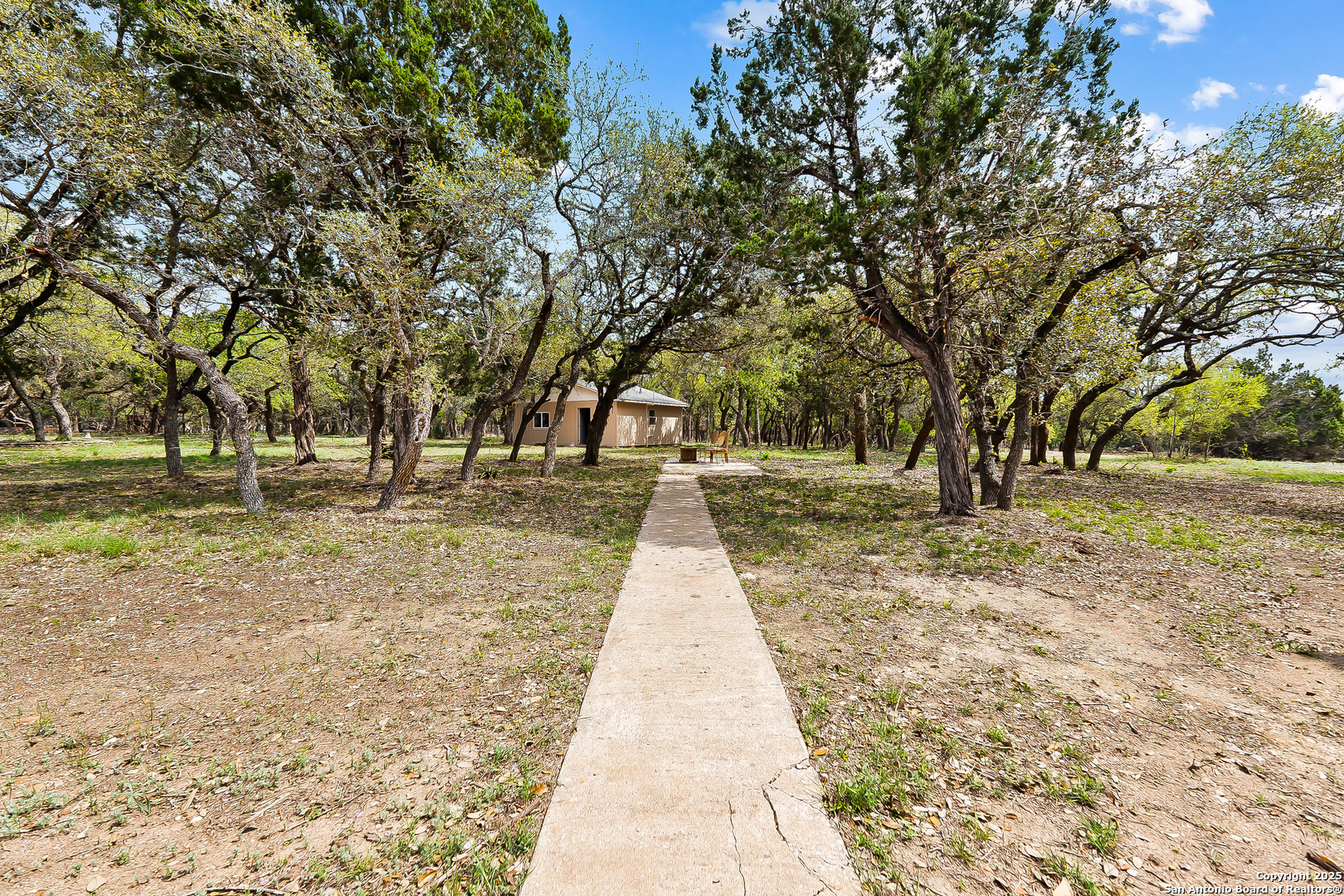 Property Photo: 2501 Fischer Store TX 78676