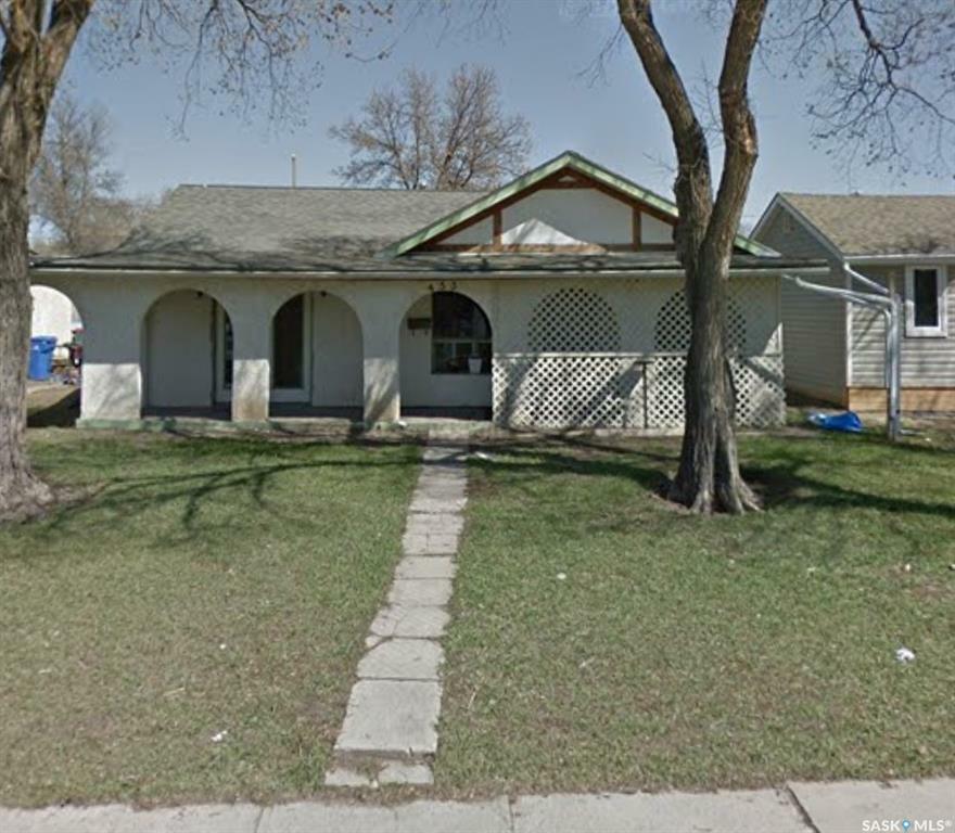 Property Photo: 453 McIntyre Street SK S4R 2M2