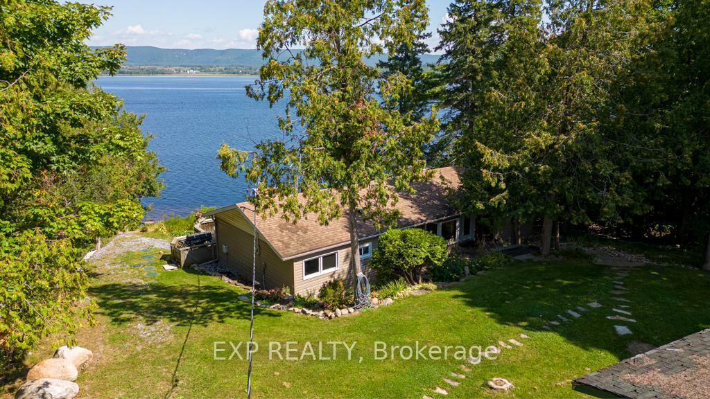 3094 Barlow Crescent  Constance Bay - Dunrobin - Kilmaurs - Woodlawn ON K0A 1T0 photo