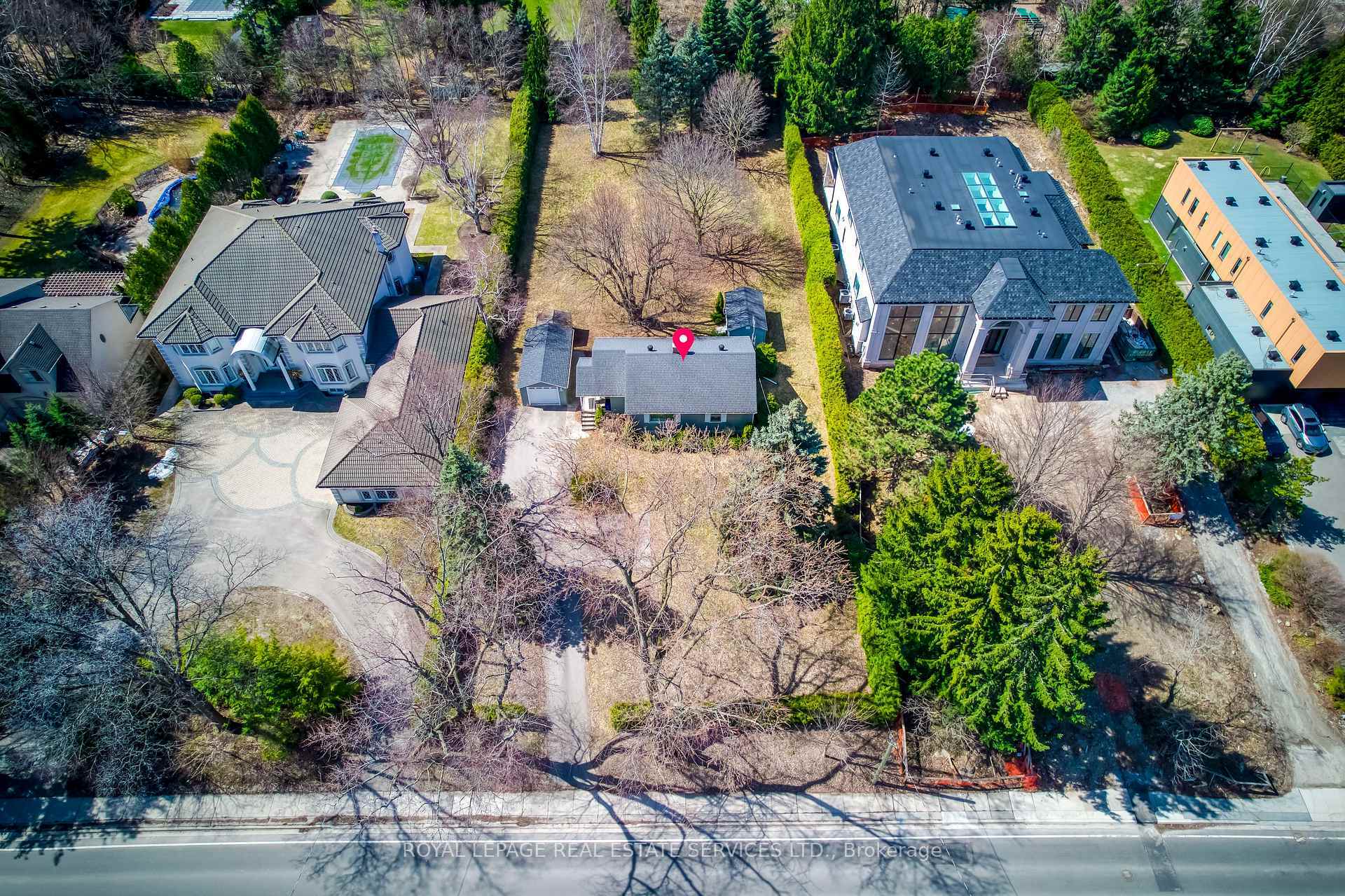 Property Photo: 392 Fourth Line ON L6L 5A4