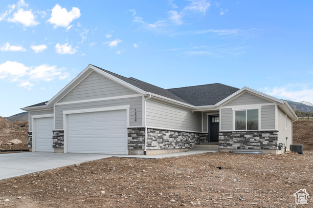 Property Photo: 1224 N 700 E UT 84648