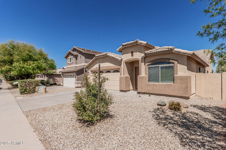 Property Photo:  2794 E Cowboy Cove Trail  AZ 85143 