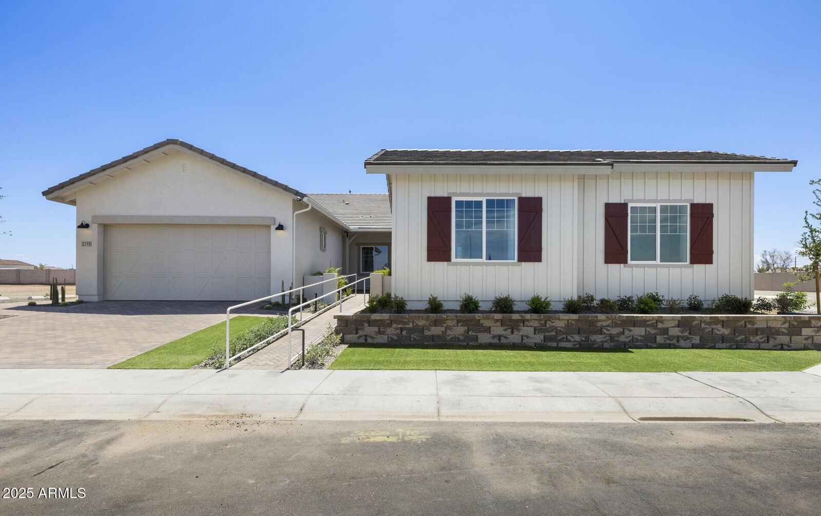 Property Photo:  2153 E Cherrywood Place  AZ 85249 
