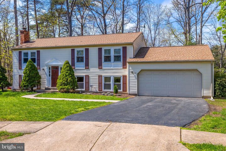 12870 Graypine Place  Herndon VA 20170 photo