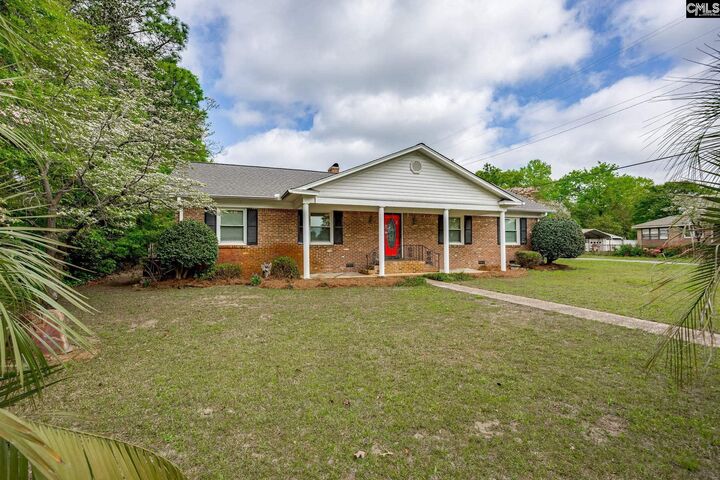 Property Photo:  1000 C  SC 29169 