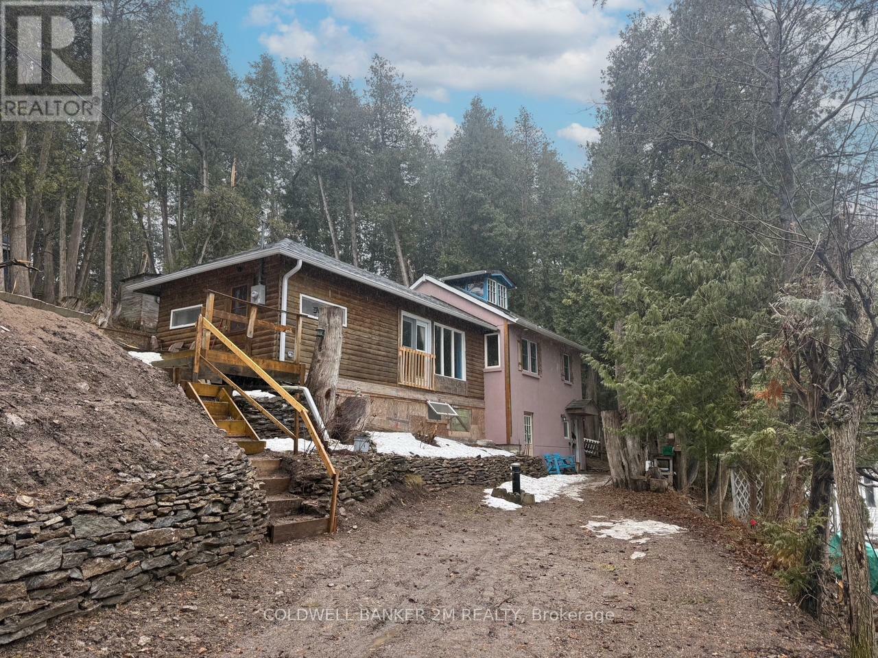 Property Photo: 60 Elder Street ON K0M 1L0
