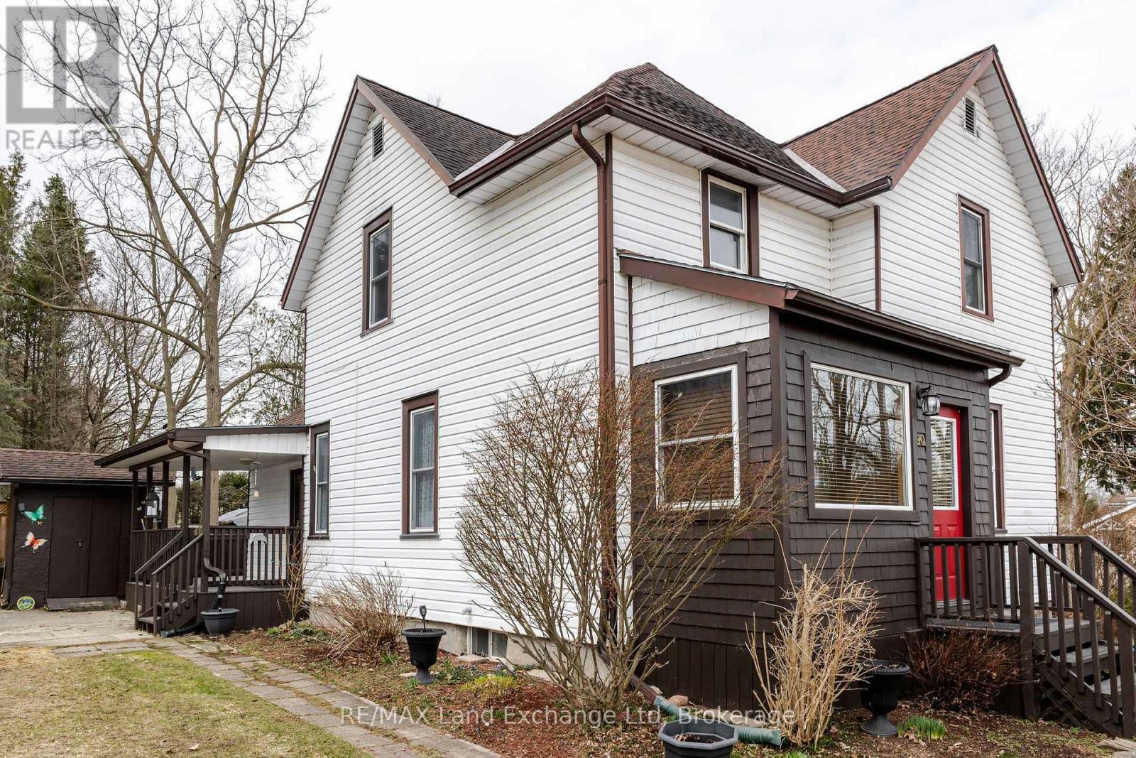 Property Photo: 90 Alfred Street East ON N0G 2W0