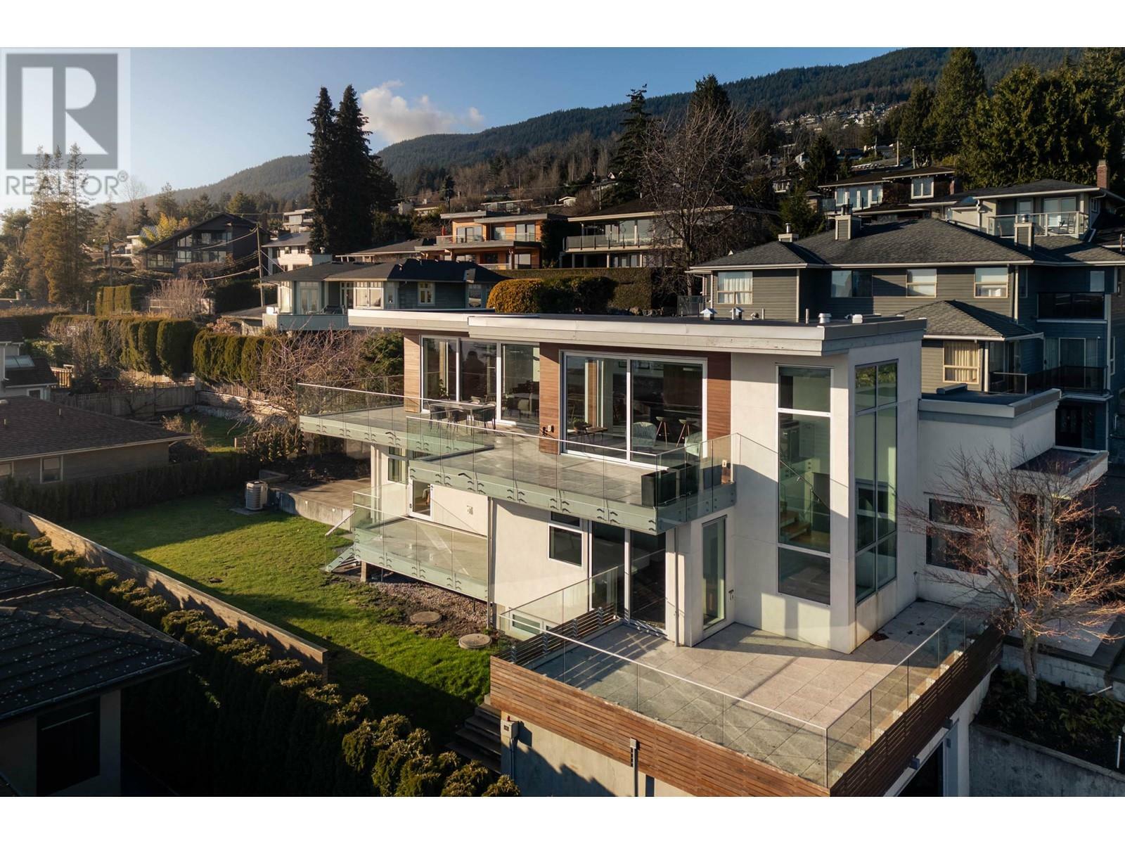 Property Photo: 1715 22nd Street BC V7V 4E4