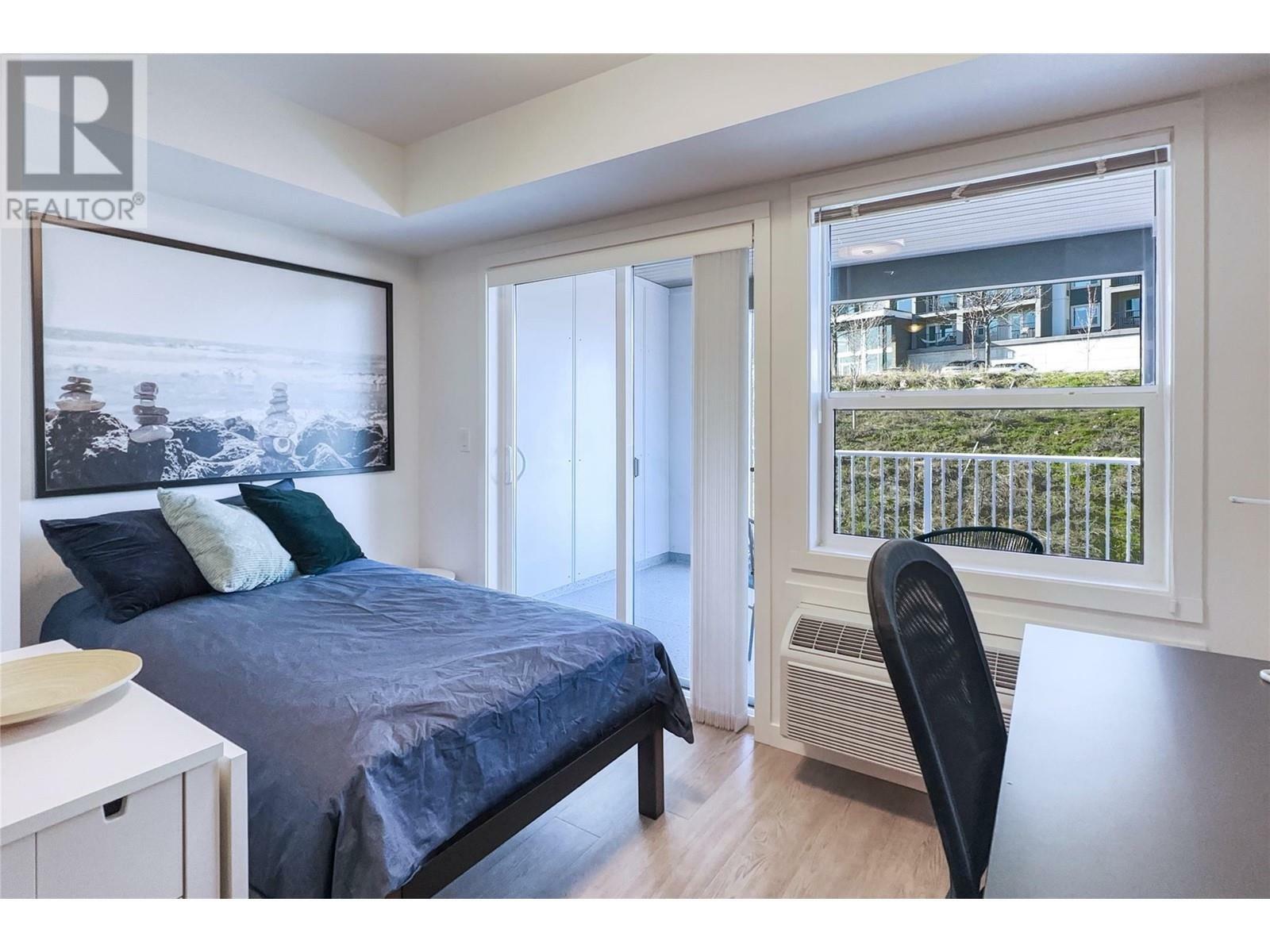 725 Academy Way 220  Kelowna BC V1B 0B4 photo