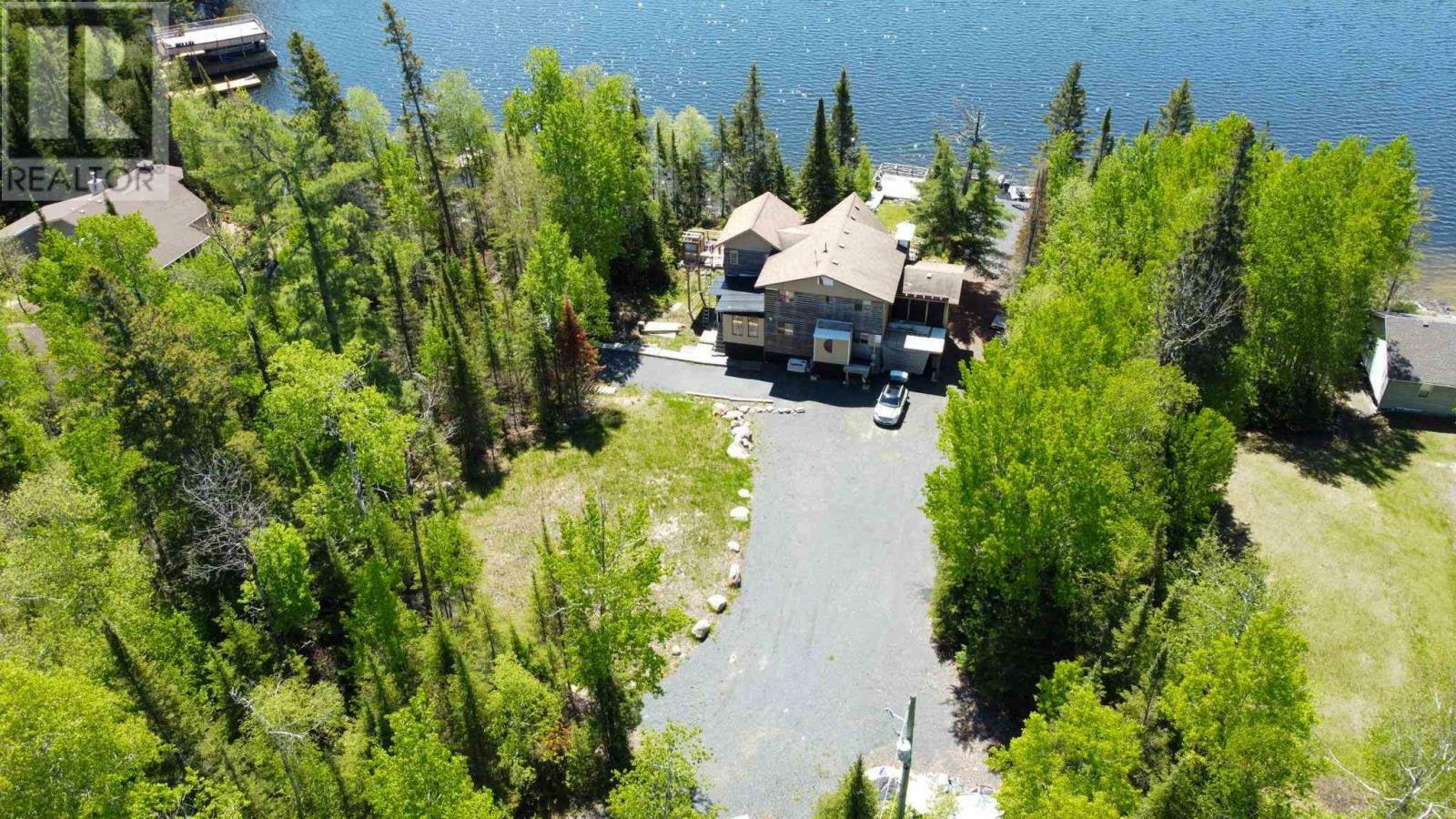 Property Photo:  110 Poplar Bay Rd, McKenzie Portage Road  ON P0X 1C0 