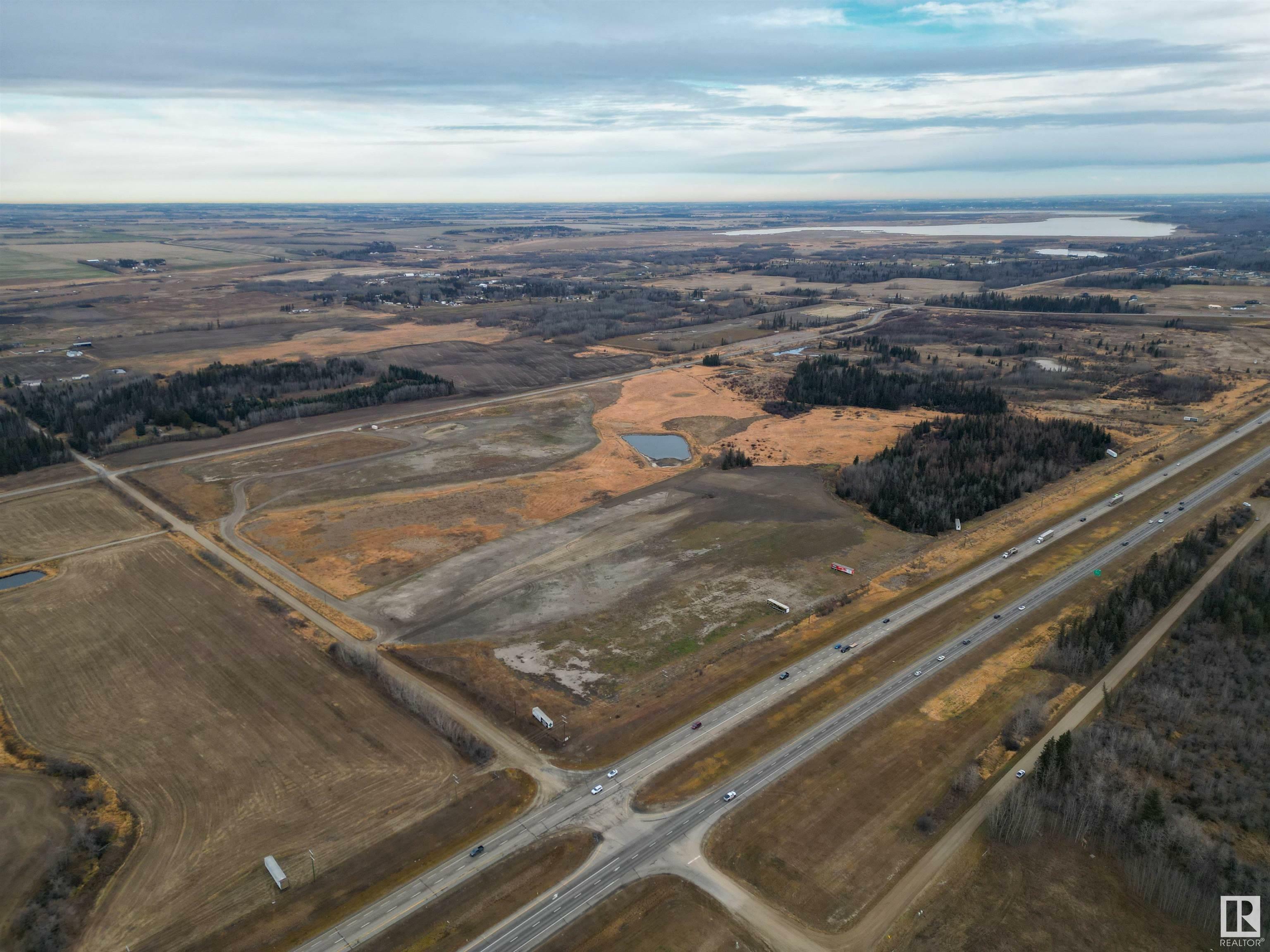 Property Photo:  SW-18-53- 26-4  AB T7X 6M5 